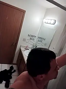 Snapshot of Reezy21stst chatting on September 20, 2025, 5:25 pm Reezy21stst online show from September 20, 2025, 5:25 pm