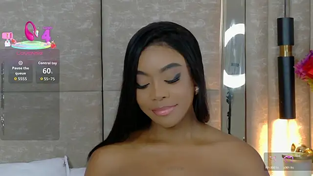 Lola King online show from April 16, 2026, 4:24 am