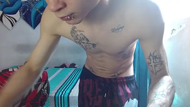 Lovebeng  online show from March 8, 2026, 7:28 pm