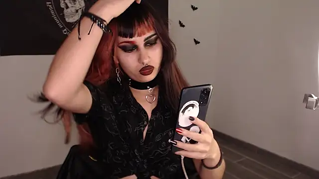 Little-Lucifer online show from February 6, 2025, 11:15 pm