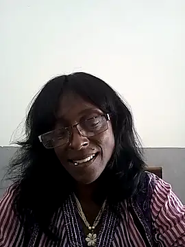 mamakarma1403 online show from March 19, 2025, 4:47 am