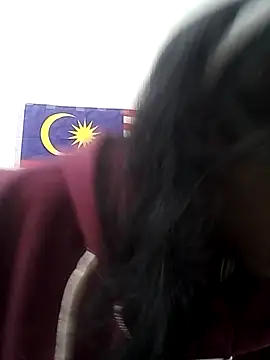 mamakarma1403 online show from October 23, 2025, 2:22 am