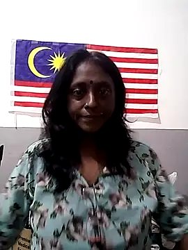 mamakarma1403 online show from November 25, 2025, 1:33 pm