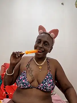 mamakarma1403 online show from June 18, 2026, 9:14 am