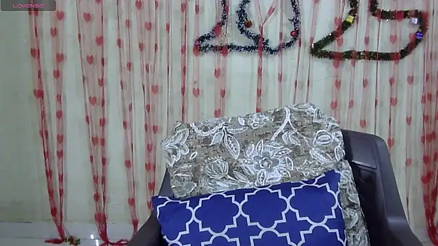 Preeti-Sexy online show from February 22, 2025, 5:55 am