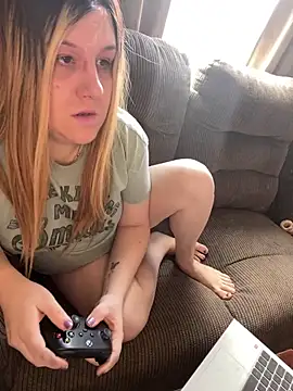 PuckBunny17 online show from January 7, 2025, 4:37 pm