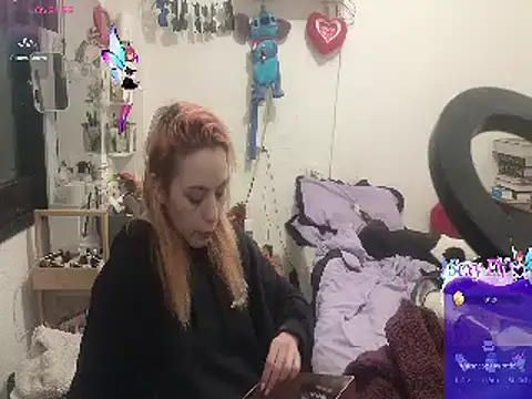 kattleya1407 online show from March 8, 2025, 12:55 am