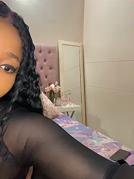 Snapshot of ItsLeyaa chatting on January 17, 2025, 8:00 pm ItsLeyaa online show from January 17, 2025, 8:00 pm