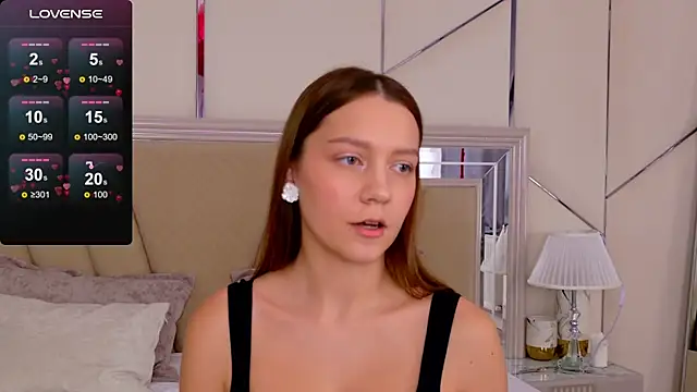 AliceBrayan online show from February 17, 2025, 11:44 am