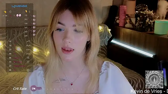 Snapshot of SpiceJessy chatting on December 12, 2024, 4:53 pm SpiceJessy online show from December 12, 2024, 4:53 pm