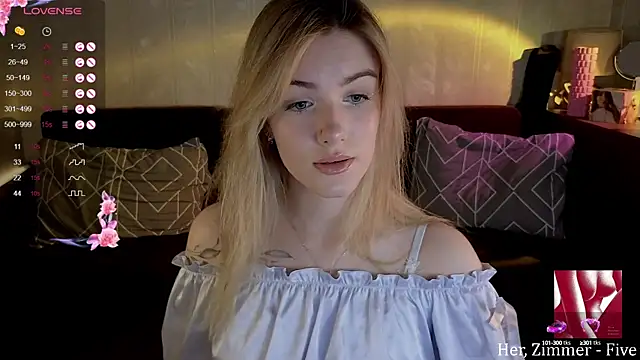 Snapshot of SpiceJessy chatting on February 20, 2025, 4:03 pm SpiceJessy online show from February 20, 2025, 4:03 pm