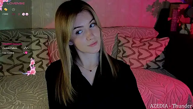 Snapshot of SpiceJessy chatting on March 1, 2025, 4:44 pm SpiceJessy online show from March 1, 2025, 4:44 pm