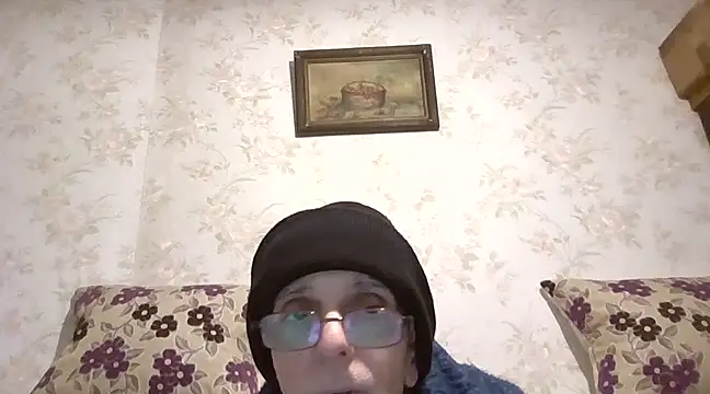 mariusica1xh online show from February 8, 2025, 10:29 pm