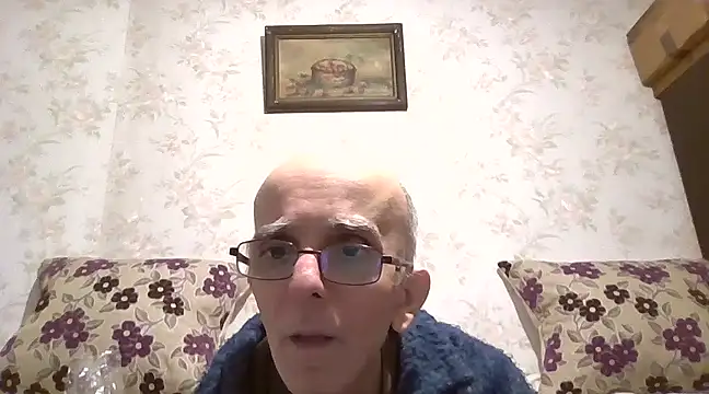 mariusica1xh online show from February 20, 2025, 1:03 am