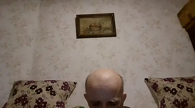 mariusica1xh online show from March 11, 2025, 11:26 pm