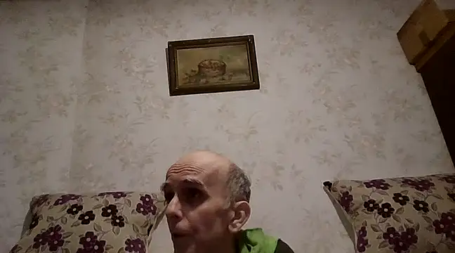 mariusica1xh online show from March 14, 2025, 10:16 pm