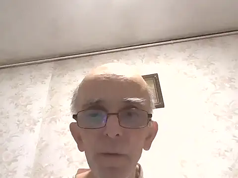 mariusica1xh online show from September 22, 2025, 9:17 pm