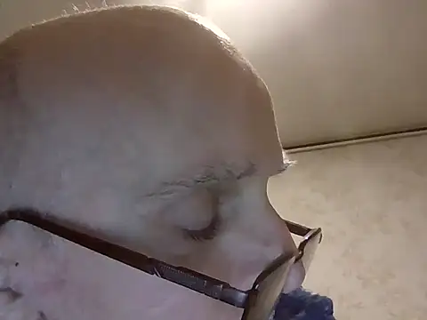 mariusica1xh online show from November 29, 2025, 8:34 pm