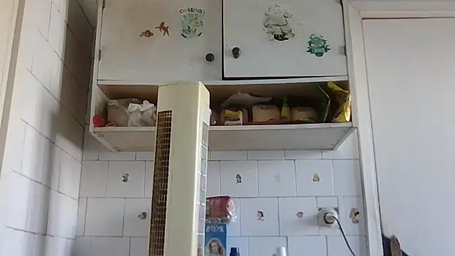 mariusica1xh online show from February 3, 2026, 9:03 am