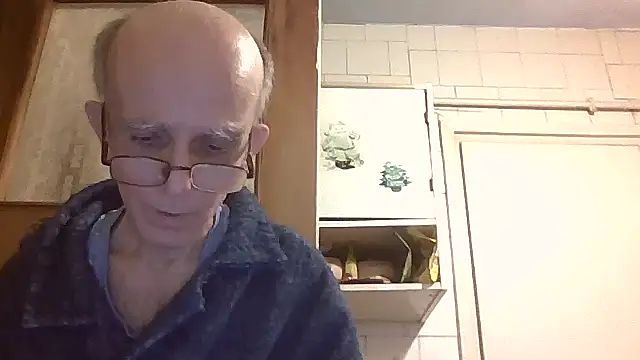 mariusica1xh online show from February 23, 2026, 6:16 pm