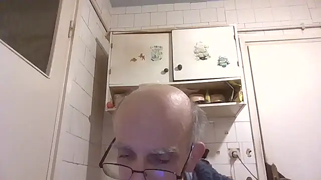 Snapshot of mariusica1@xh chatting on March 16, 2026, 11:53 pm mariusica1xh online show from March 16, 2026, 11:53 pm