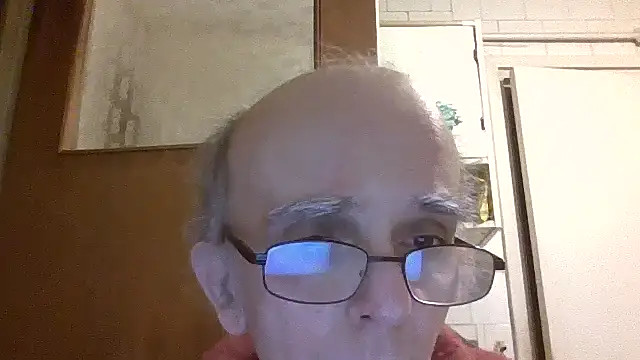 Snapshot of mariusica1@xh chatting on May 16, 2026, 6:28 pm mariusica1xh online show from May 16, 2026, 6:28 pm