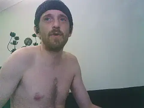 PocoLoco420 online show from November 5, 2025, 2:11 am