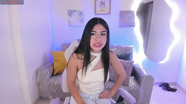 Charlotte cowell sub1  online show from November 14, 2025, 9:02 pm