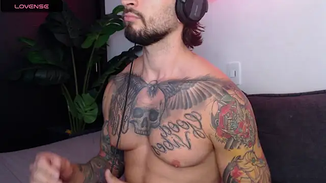 marco allison43 online show from March 31, 2026, 7:25 pm