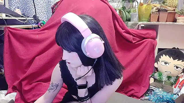 Linda Harrisons online show from January 14, 2025, 3:43 am