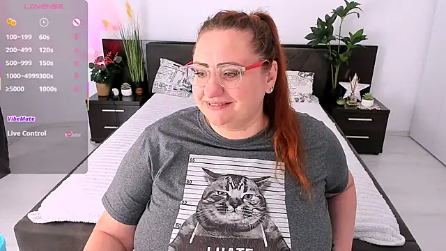 Snapshot of lovely_adelle chatting on July 31, 2026, 10:03 am lovely adelle online show from July 31, 2026, 10:03 am