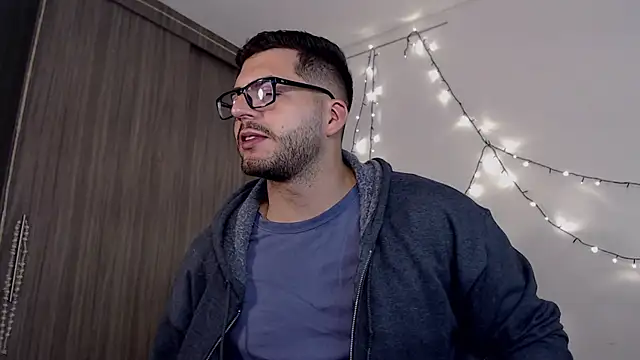 thomas gun online show from January 7, 2025, 4:18 am