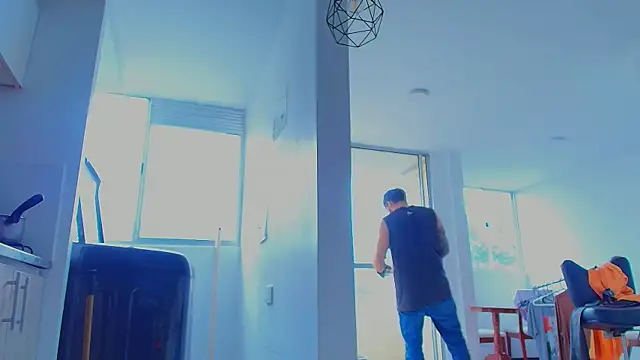 Snapshot of thomas_gun chatting on March 1, 2026, 8:22 pm thomas gun online show from March 1, 2026, 8:22 pm