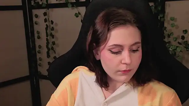 Diana Flower online show from April 3, 2026, 1:42 pm