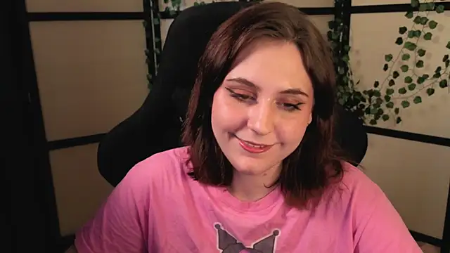 Diana Flower online show from April 22, 2026, 1:12 pm