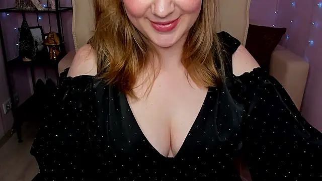 Snapshot of Helens_love chatting on January 6, 2025, 4:36 am Helens love online show from January 6, 2025, 4:36 am
