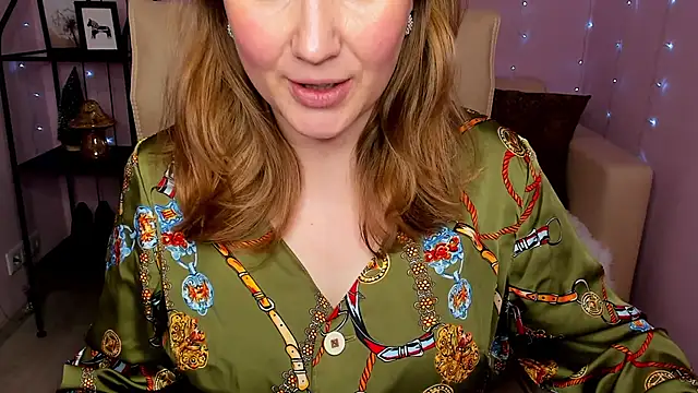 Snapshot of Helens_love chatting on January 30, 2025, 6:03 am Helens love online show from January 30, 2025, 6:03 am