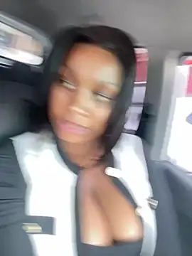 Candy Love 18 online show from October 26, 2025, 2:23 pm