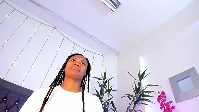 ebony hot1 online show from December 11, 2024, 2:11 pm