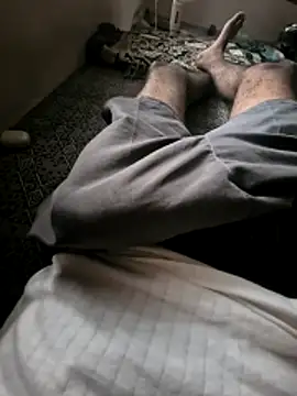 Yours daddy6728 online show from March 4, 2026, 12:44 pm