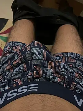 hard dick boy123 online show from June 24, 2026, 8:19 pm