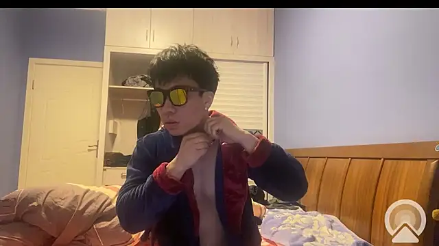 Snapshot of shuai321 chatting on January 30, 2025, 2:04 pm shuai321 online show from January 30, 2025, 2:04 pm