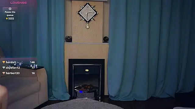 DarelHerlan online show from February 21, 2025, 8:29 am