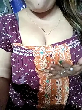 Beautyy38 online show from March 9, 2025, 7:48 pm