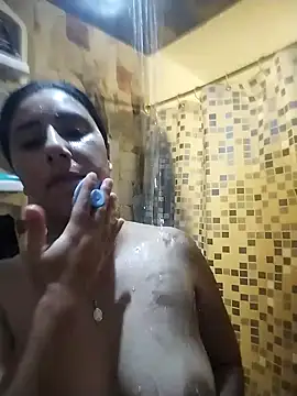 Im Alma  online show from February 20, 2026, 8:53 pm