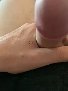 Snapshot of bigb246812 chatting on November 2, 2025, 1:13 pm bigb246812 online show from November 2, 2025, 1:13 pm