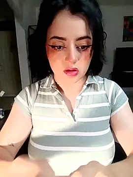 Lin-cute online show from March 6, 2025, 4:19 am