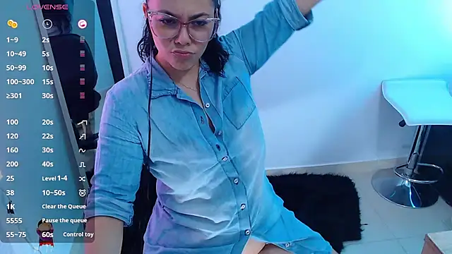 Mailywindsor online show from March 1, 2025, 11:37 pm