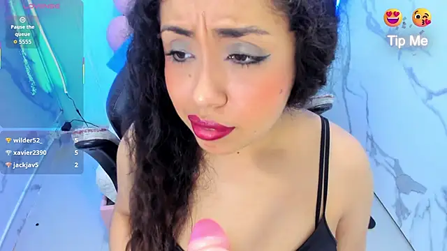 Snapshot of cristal_horny19 chatting on April 6, 2026, 4:46 am cristal horny19 online show from April 6, 2026, 4:46 am