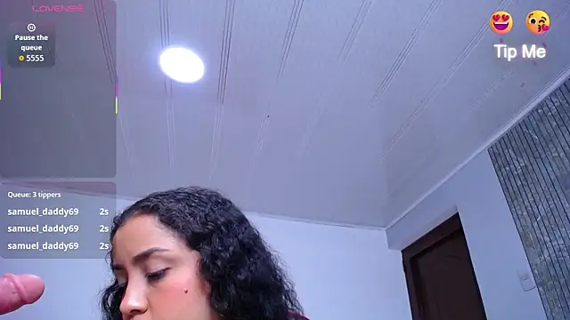 Snapshot of cristal_horny19 chatting on April 11, 2026, 8:07 am cristal horny19 online show from April 11, 2026, 8:07 am